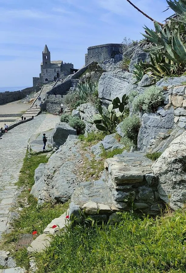Byron Guest House Porto Venere