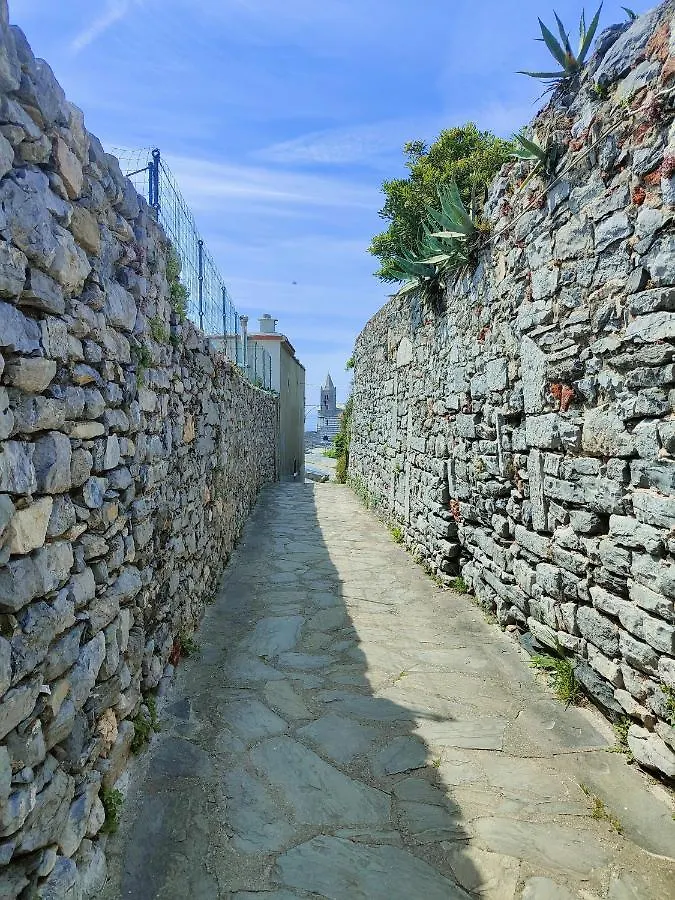 Byron Guest House Porto Venere 0*,  Italy